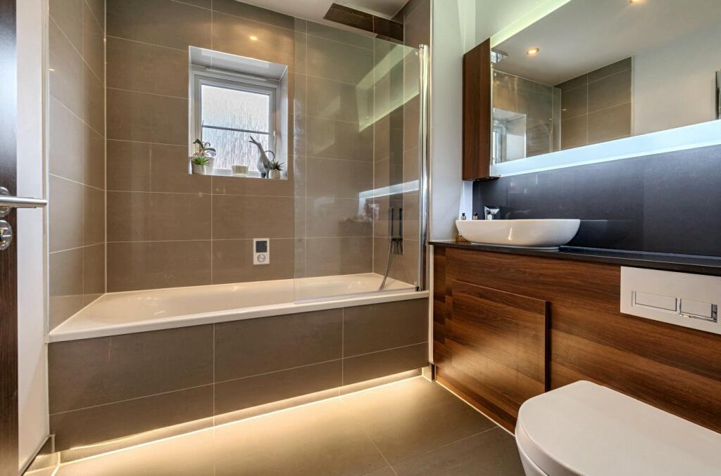 Additional image 16 of Elm Gardens, Mountnessing, CM15