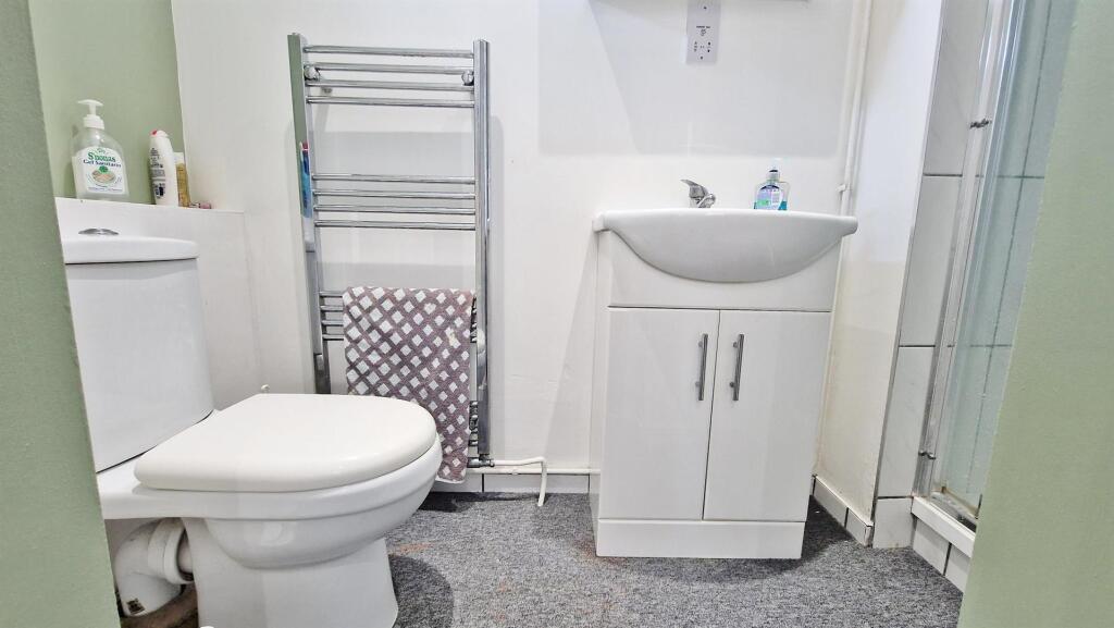 Additional image 17 of Gatefield Close, Frinton Homelands