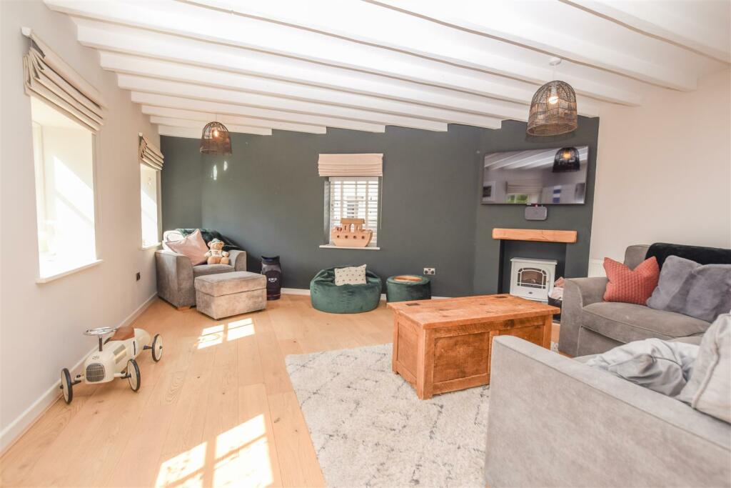 Additional image 14 of The Parade, Parkgate