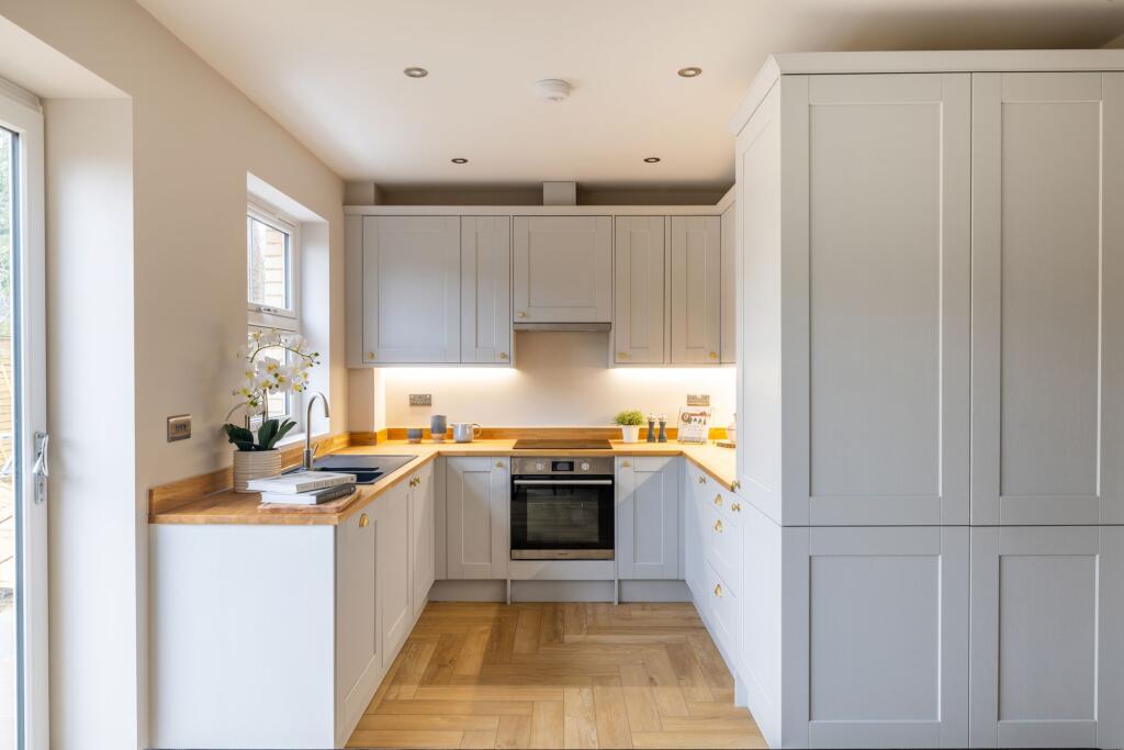 Additional image 4 of Greenway Drive, Shirley