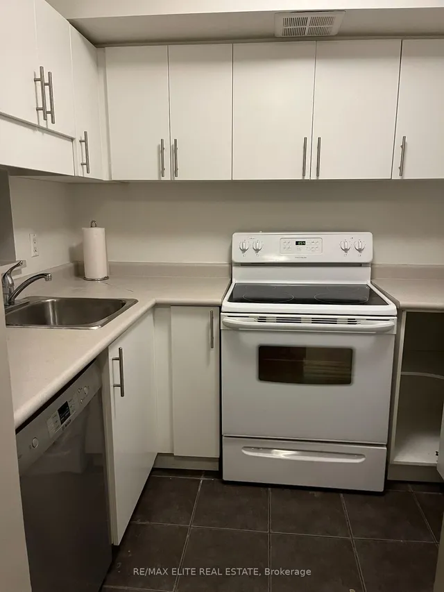 Additional image 9 of 92 King St Unit 612