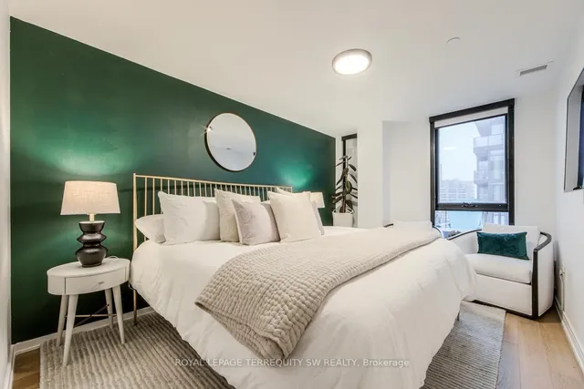 Additional image 6 of 41 Dovercourt Rd Unit 901