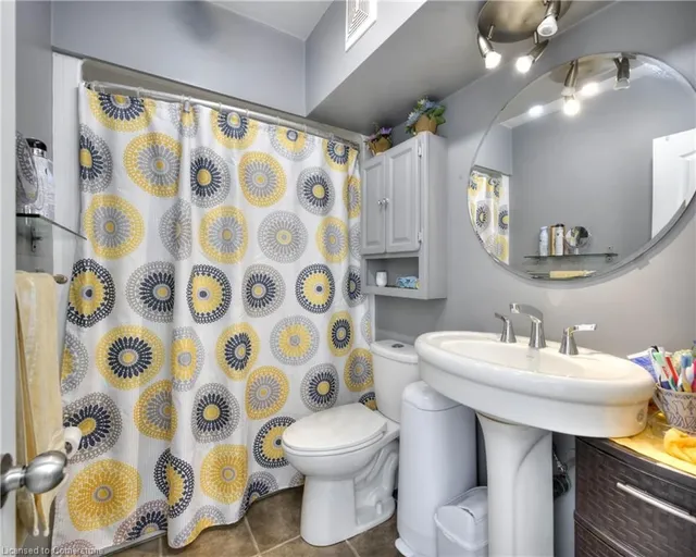 Additional image 22 of 42 Acacia St