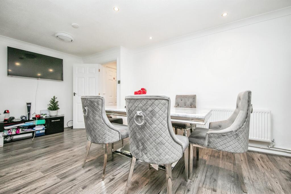 Additional image 10 of Romford Close, Colchester