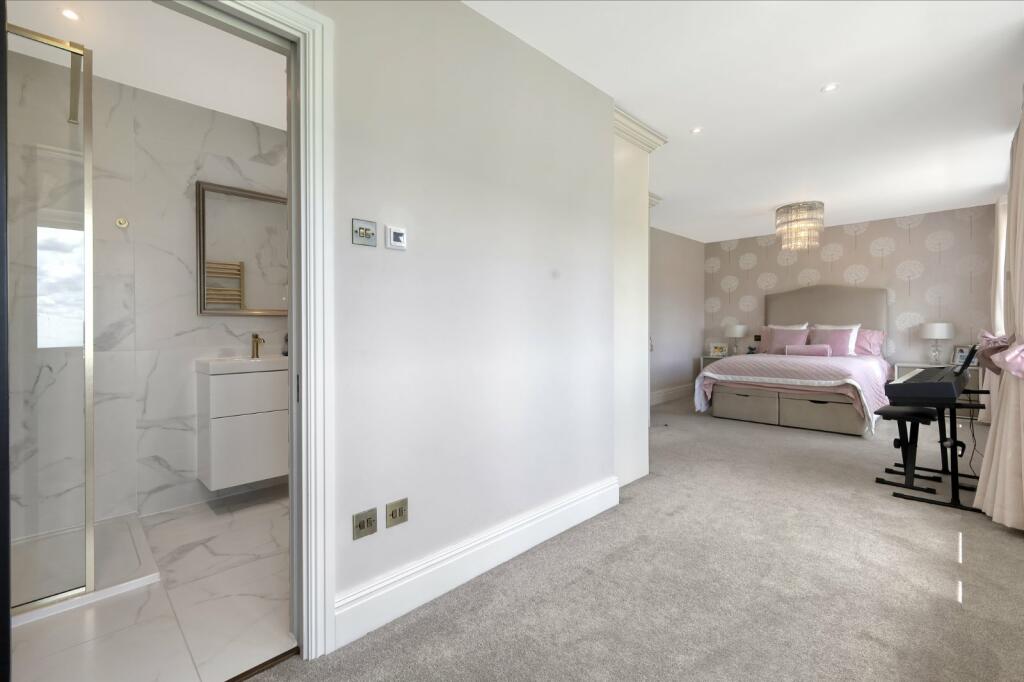 Additional image 12 of Wheelers Hill, Little Waltham, Chelmsford
