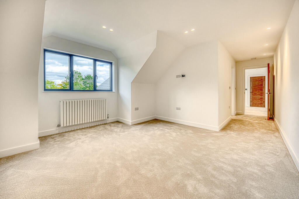 Additional image 30 of Broomhills Chase, Billericay, CM12