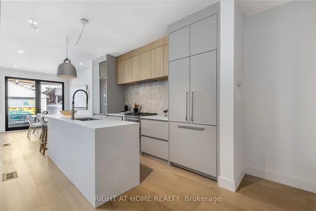 Additional image 11 of 768 Richmond St