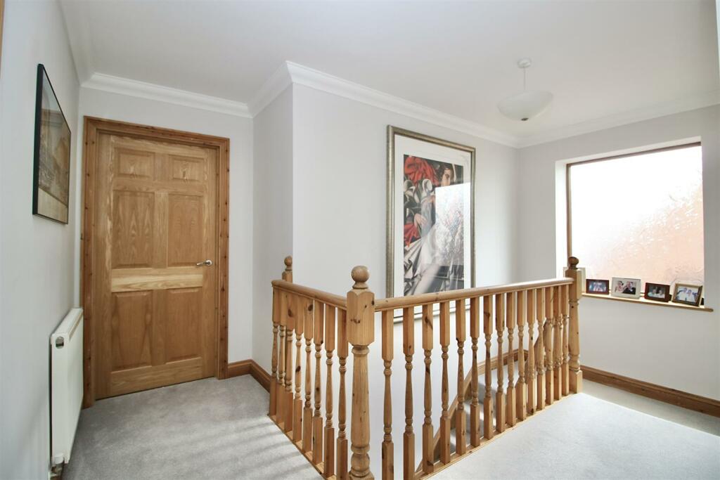 Additional image 15 of West Park Avenue, Billericay