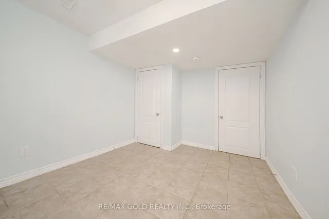 Additional image 39 of 76 Larkspur Rd