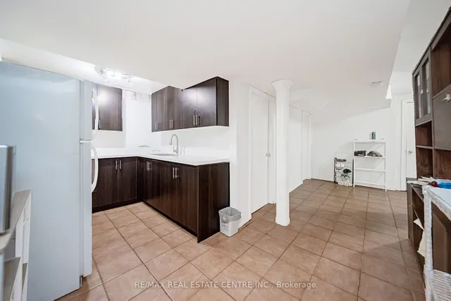 Additional image 32 of 75 Letty Ave