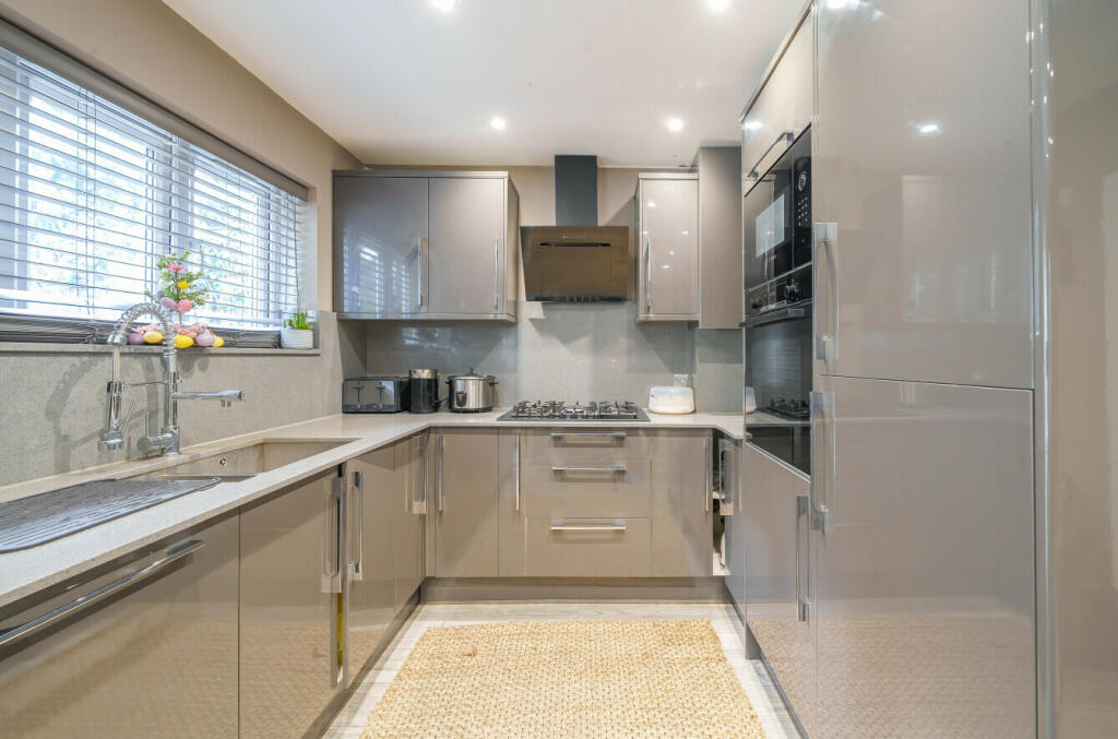 Additional image 21 of Meopham Road, Streatham Vale, CR4