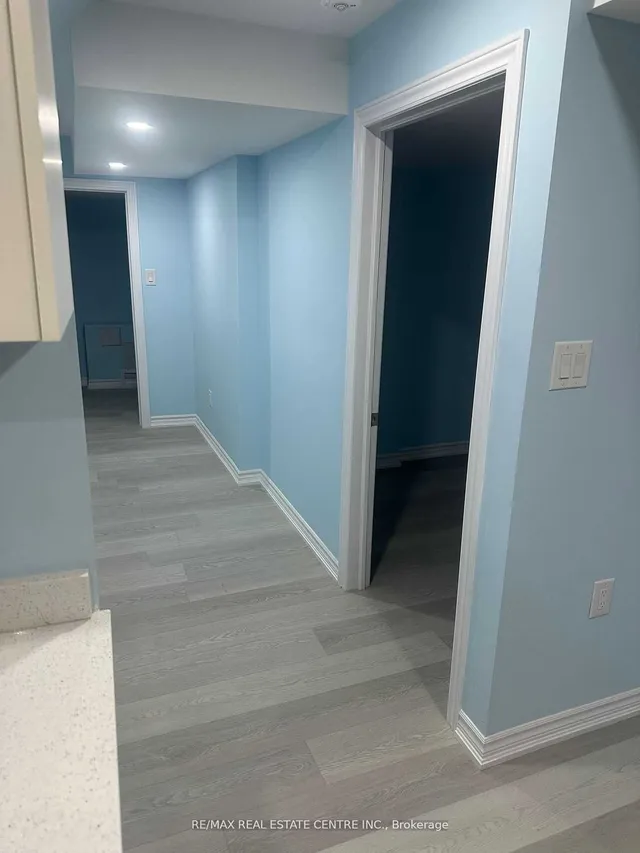 Additional image 20 of 110 Dumfries Ave