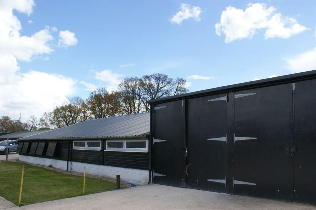 Additional image 8 of Braintree