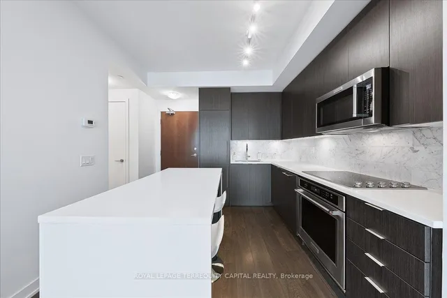 Additional image 13 of 38 Iannuzzi St Unit 2209