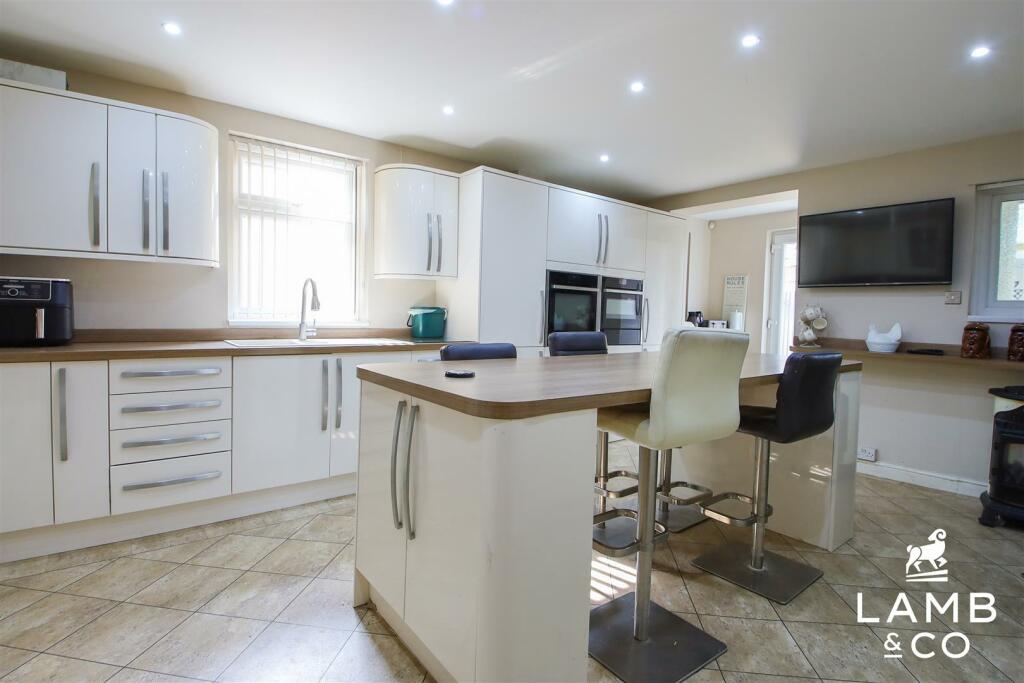 Additional image 8 of Albany Gardens West, Clacton-On-Sea