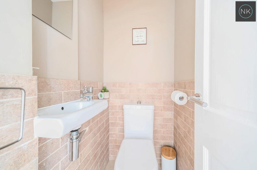Additional image 13 of Coppice Row, Theydon Bois, Epping, Essex, CM16