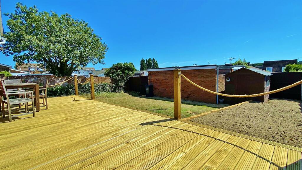 Additional image 14 of Great Harrods, Walton On The Naze