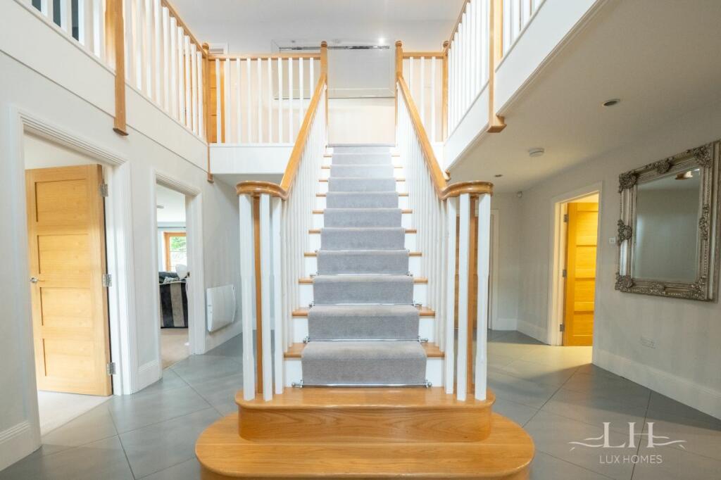 Additional image 13 of Coxtie Green Road, Brentwood