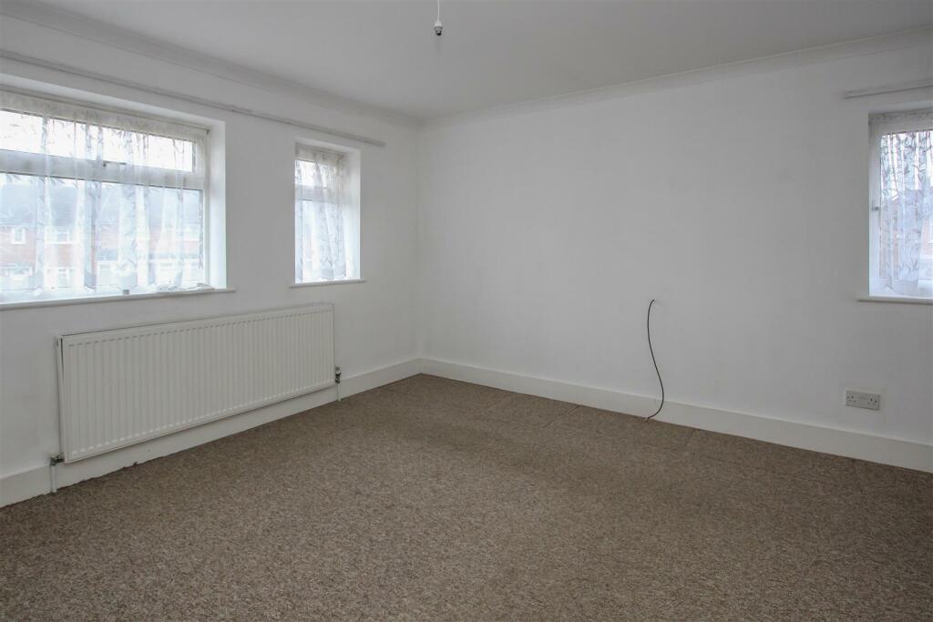 Additional image 8 of The Broadwalk South, Brentwood