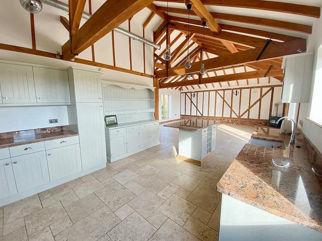 Additional image 12 of Ramsden Park Road, Ramsden Bellhouse, Billericay