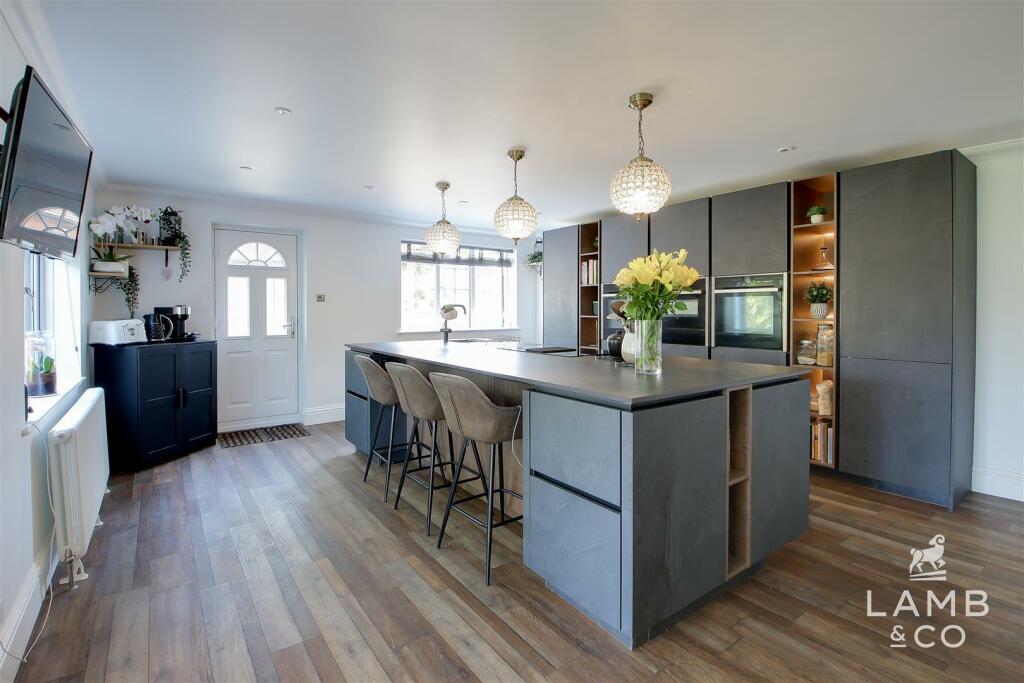 Additional image 4 of The Street, Kirby-Le-Soken