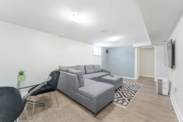 Additional image 23 of 89 Darlingside Dr