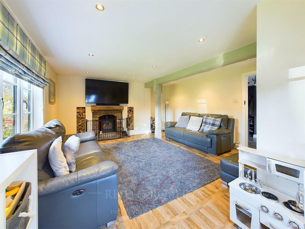 Additional image 7 of Tai Tudors, Pantymwyn, Mold