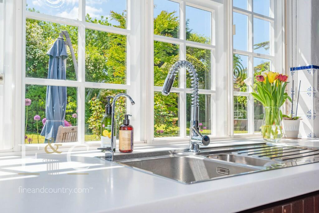 Additional image 19 of Epping Road, CM19