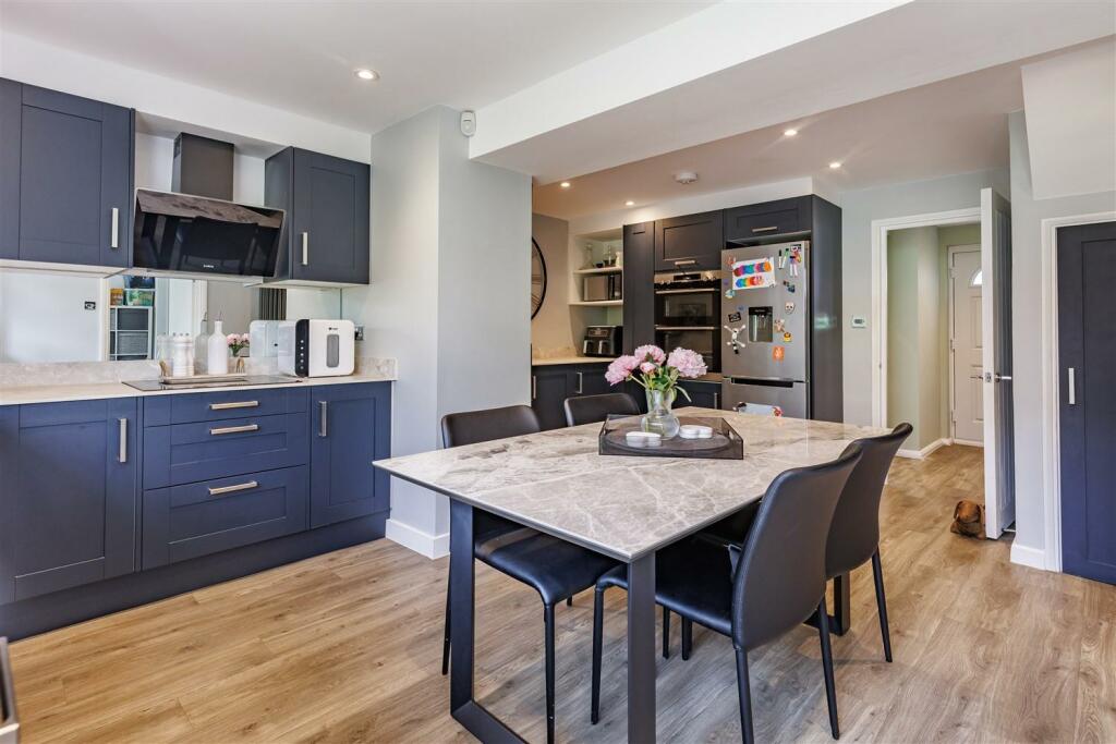 Additional image 5 of Beaconfield Way, Epping