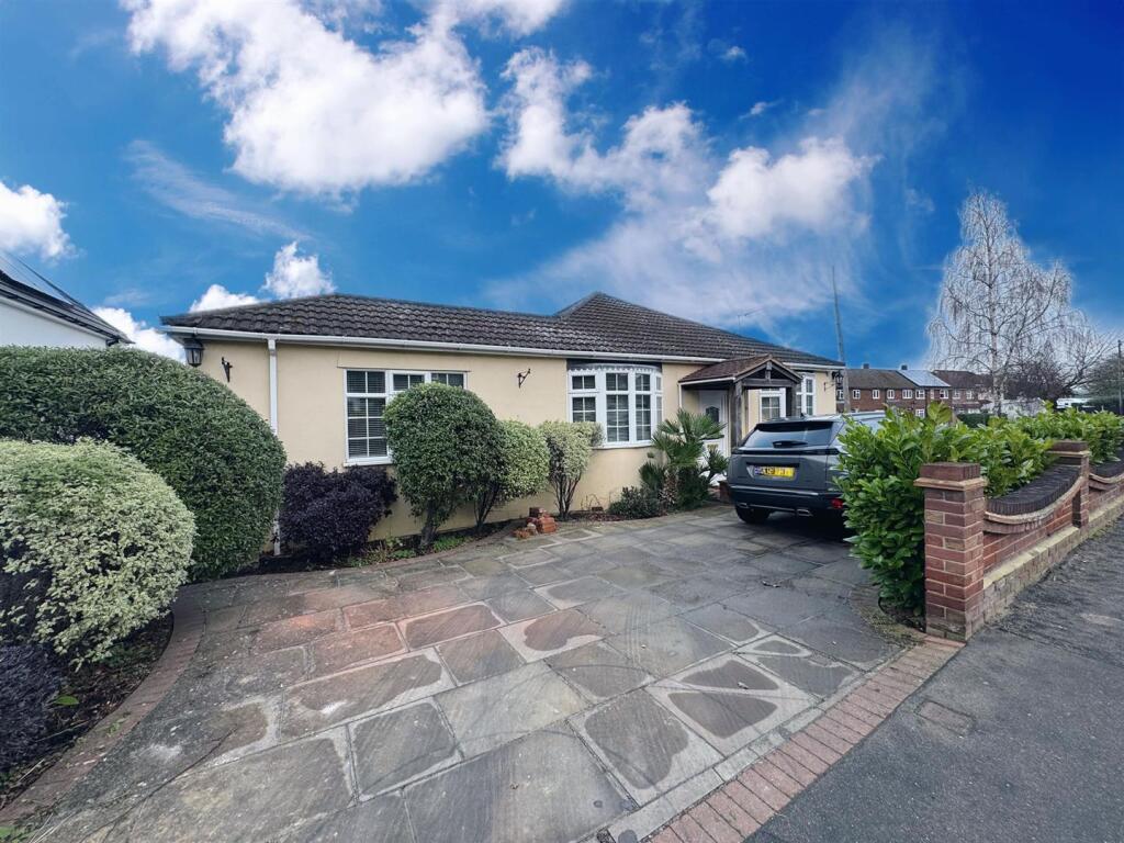 Additional image 31 of Ongar Road, Pilgrims Hatch, Brentwood