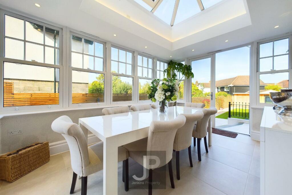 Additional image 8 of Robin Hood Road, Brentwood