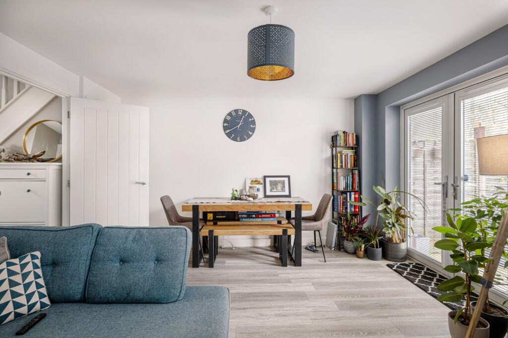 Additional image 4 of Violet Close, Stansted, Essex, CM24