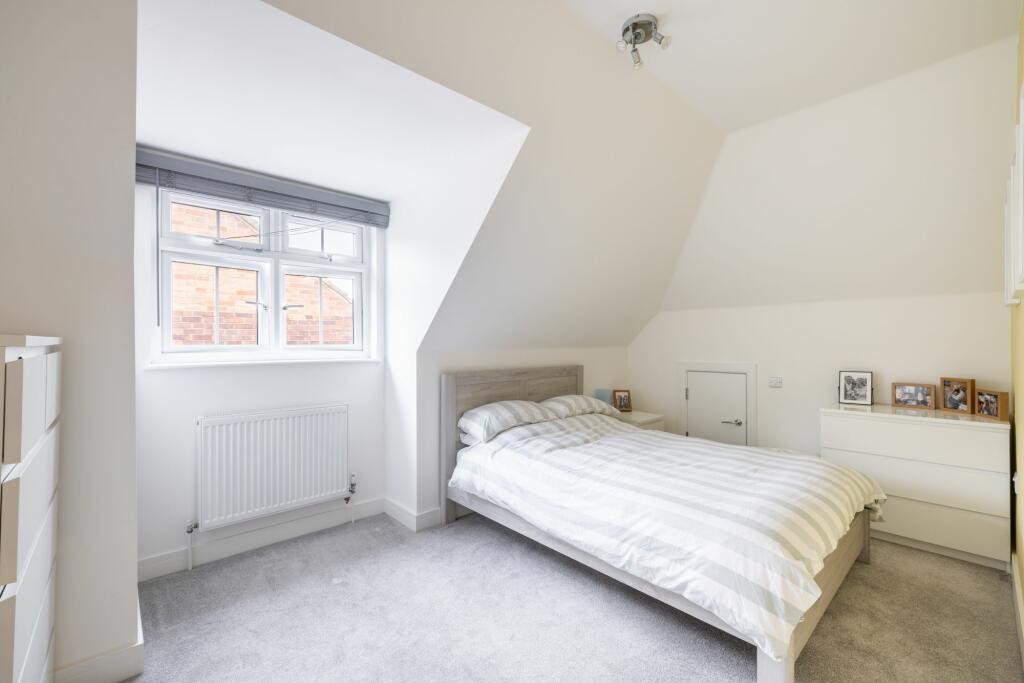 Additional image 8 of South Drive, Elston Court, CR5