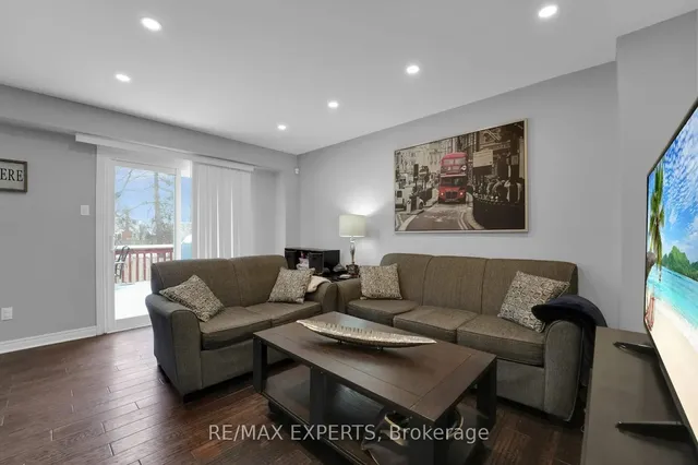 Additional image 17 of 10 Cassander Cres