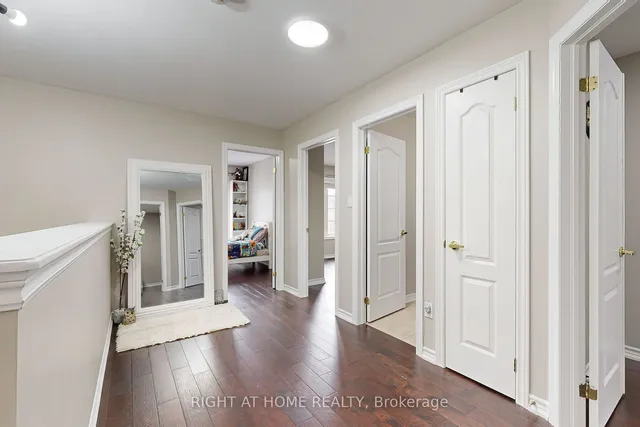 Additional image 19 of 16 Sculptor St