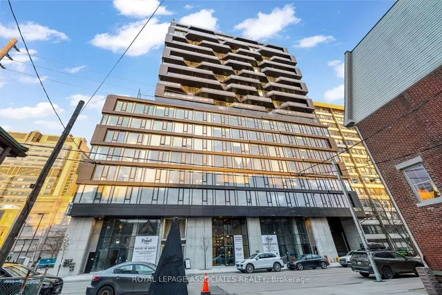 Additional image 30 of 195 McCaul St Unit 401