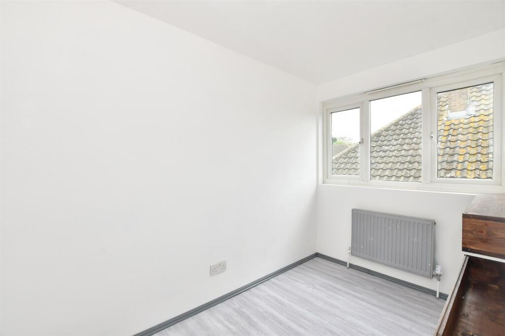 Additional image 10 of Upland Road, Billericay, Essex