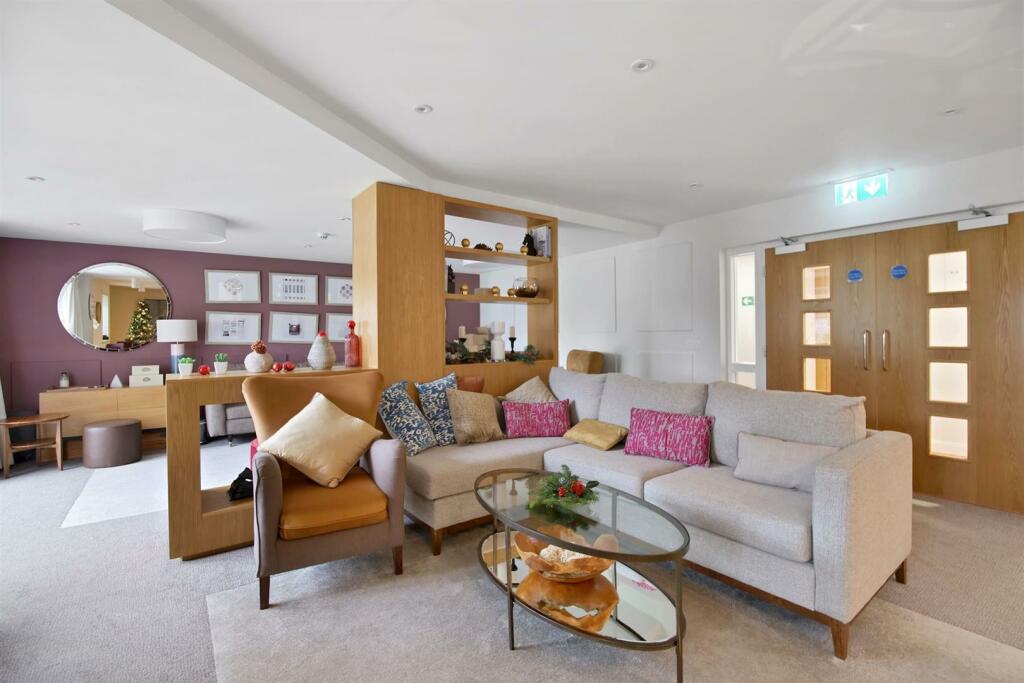 Additional image 5 of Addington Road, South Croydon