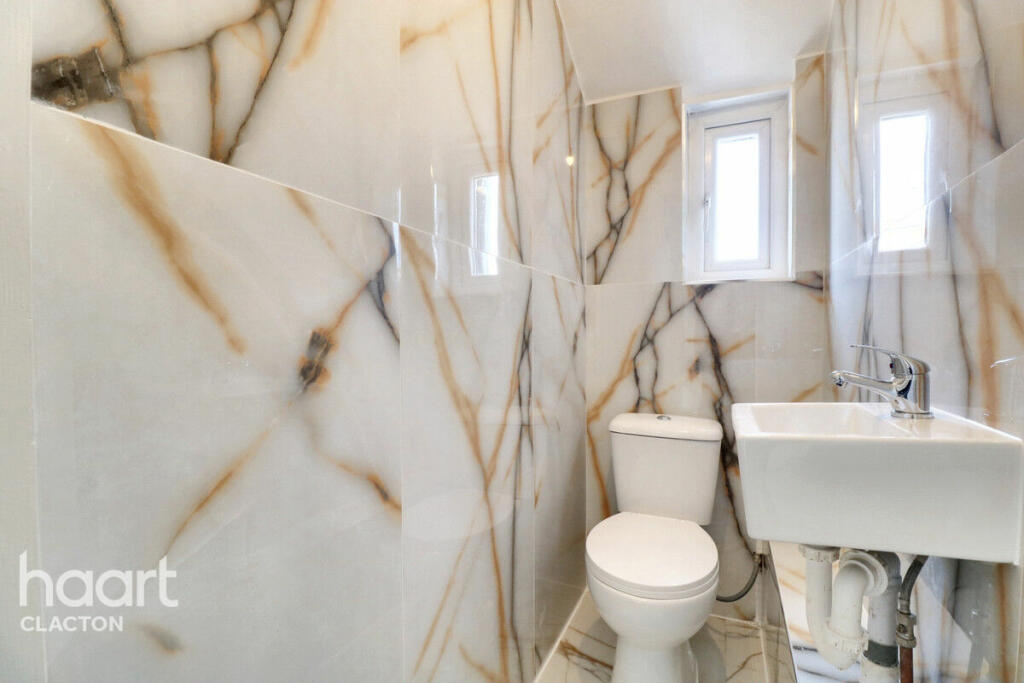 Additional image 12 of Wellesley Road, Clacton-On-Sea