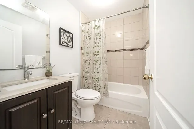 Additional image 34 of 76 Larkspur Rd