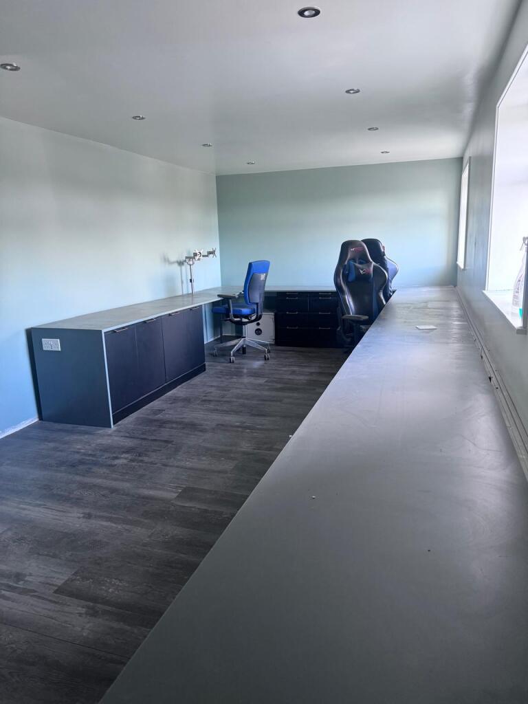 Additional image 8 of Maldon