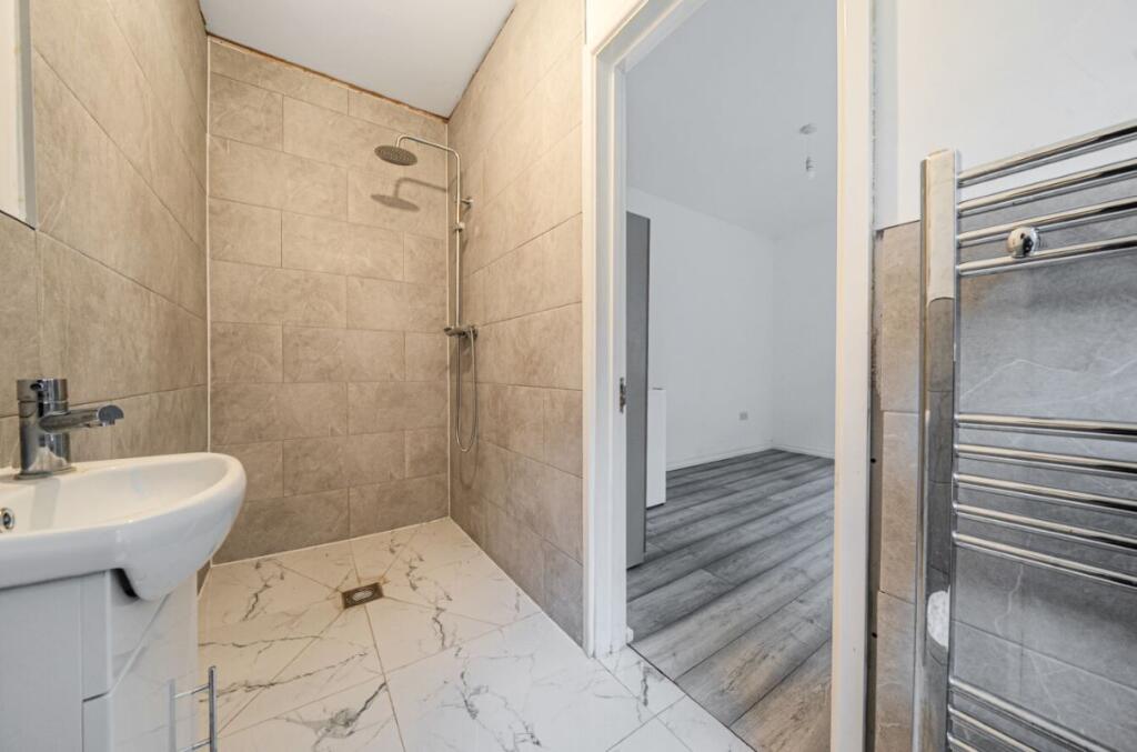 Additional image 19 of 1 Hart Road, Harlow, Essex, CM17 0HL