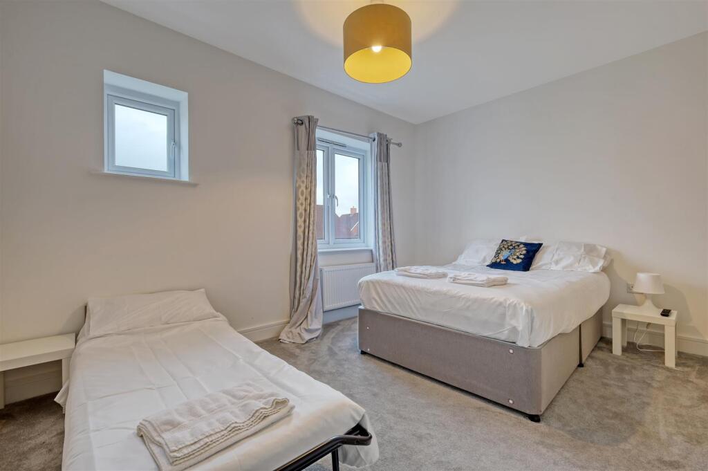 Additional image 21 of Grantham Drive, Chelmsford