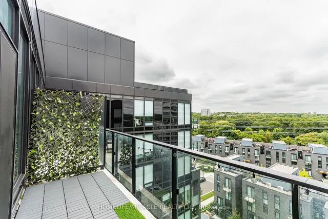 Additional image 23 of 4208 Dundas St Unit 815