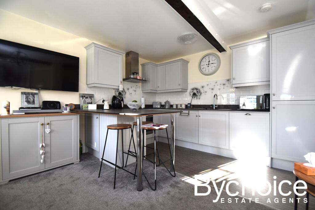 Additional image 2 of High Street, Clare