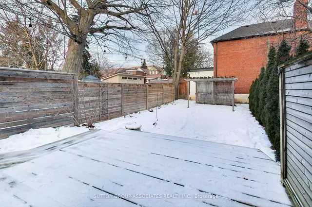 Additional image 39 of 63 Alberta Ave