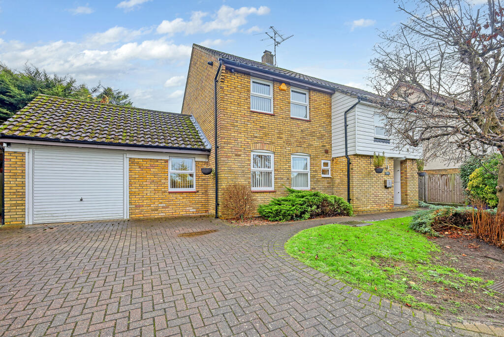 Additional image 33 of West Park Avenue, Billericay, CM12