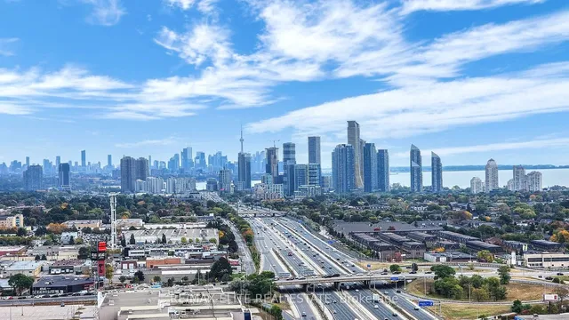 36 Zorra St Unit 2507