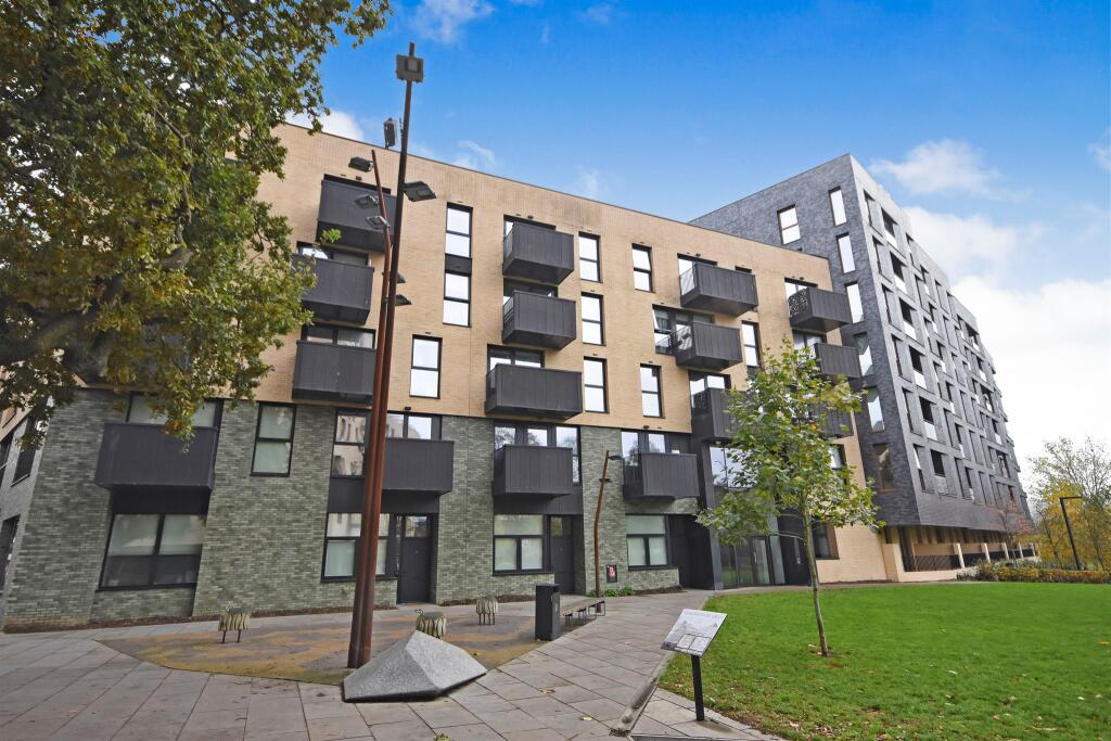 Additional image 13 of Burgess Springs, Chelmsford