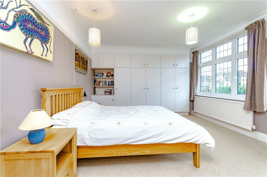 Additional image 13 of Fitzjames Avenue, Croydon, CR0